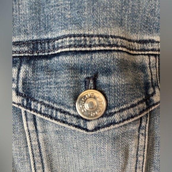 Chico’s NWOT Blue Denim Vest - Picture 5 of 6